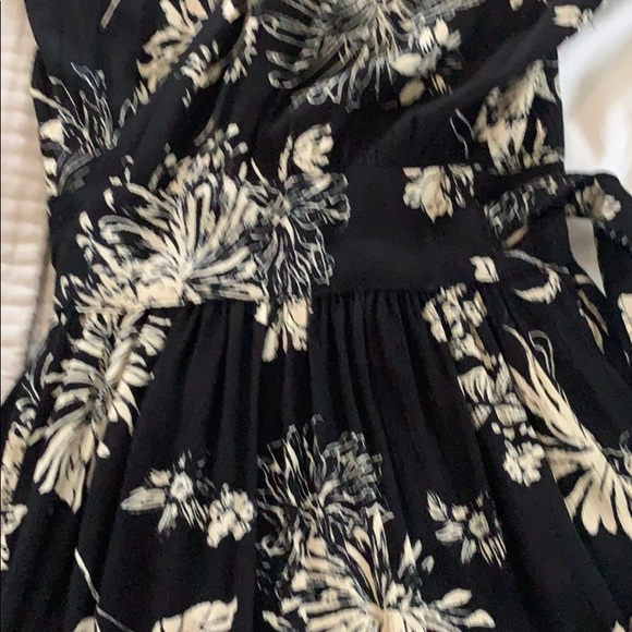 Wrap dress - Picture 3 of 3